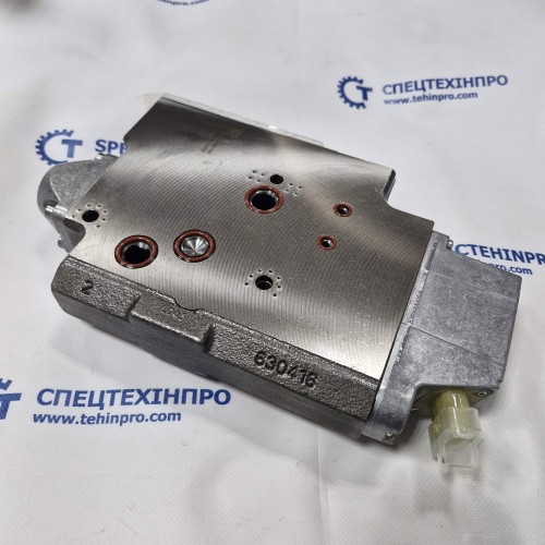 RE588375; Распределитель гидравлический (арт.1520100652) Bosch; 